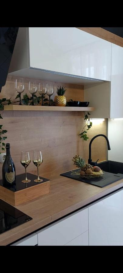 Split Luxury Oasis Apartment Ngoại thất bức ảnh